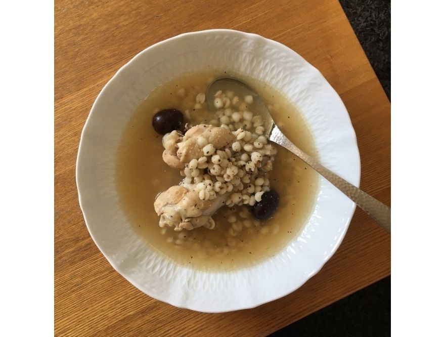 【BUYDEEM/バイディーム】薬膳マルチポットレシピ　鶏手羽とハトムギの美肌スープ
